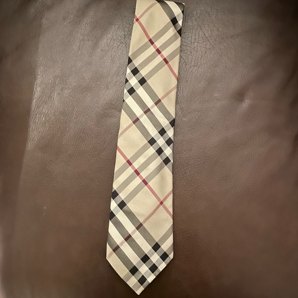 Classic Burberry tie